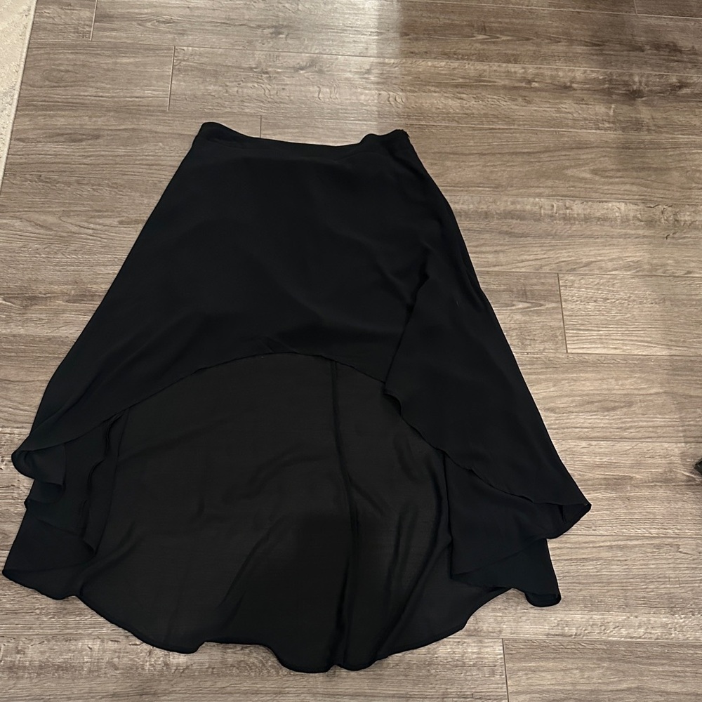 Women’s high low black skirt NEVER WORN